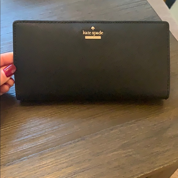 kate spade Handbags - Kate spade black wallet